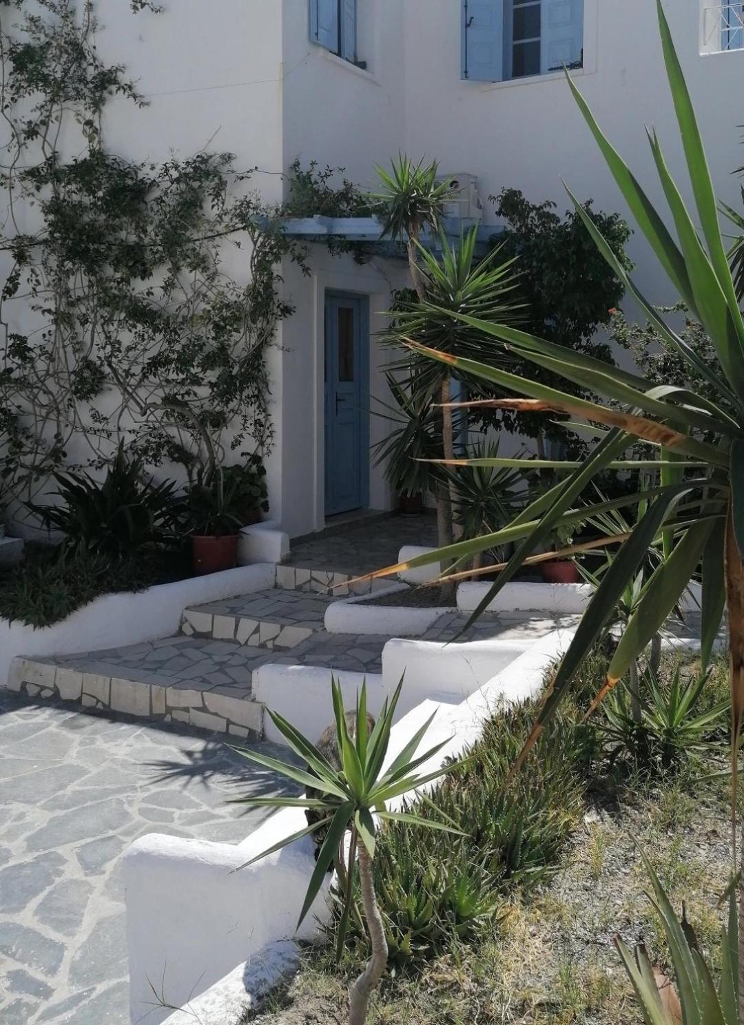 Vocamvilia Apartments Kamari (Santorini)