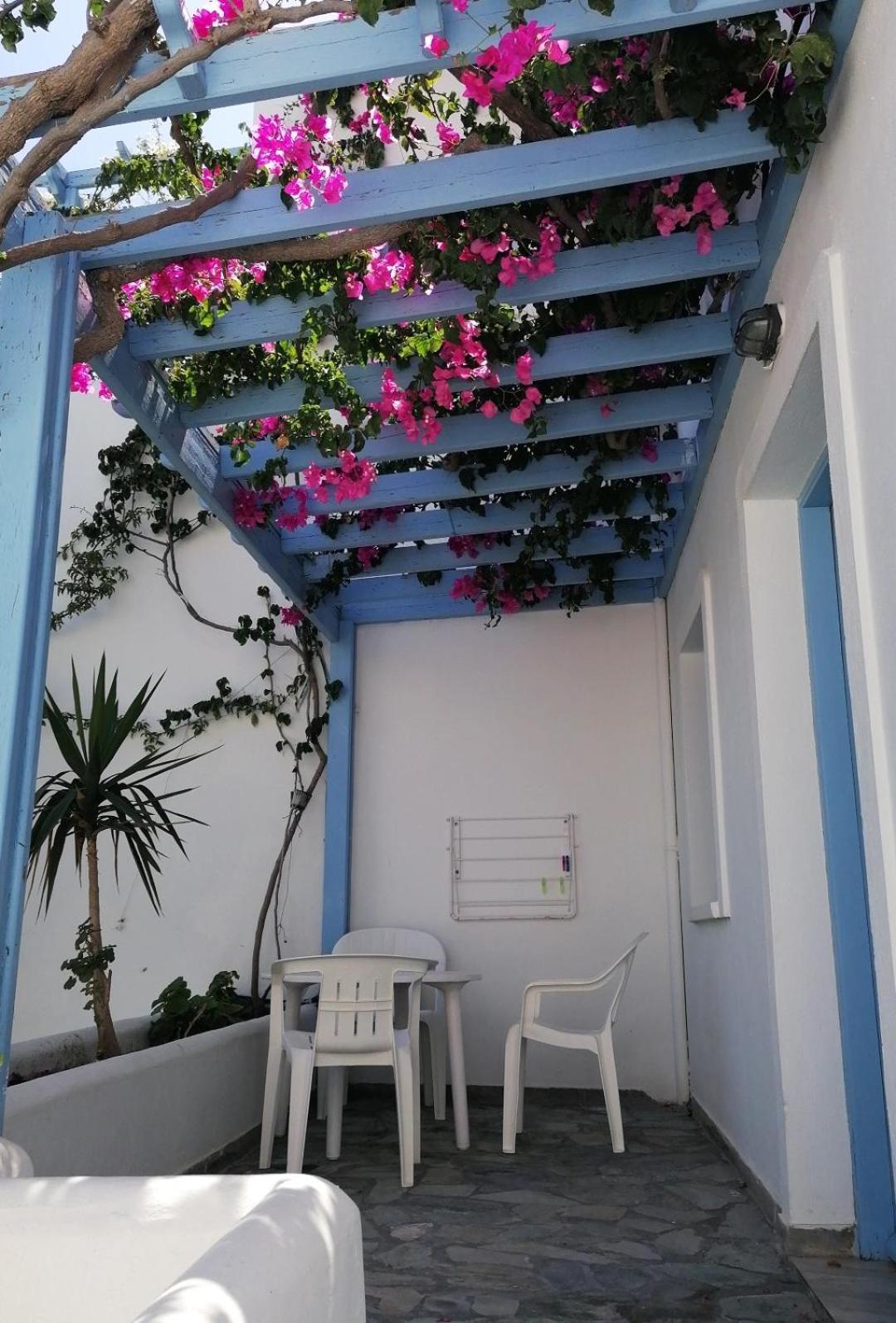 Vocamvilia Apartments * Kamari (Santorini)